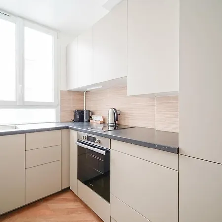 شقة Elegant 4 Bedroom Spacious And Decorated *